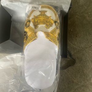 Versace LA COUPE DES DIEUX SLIPPERS BNWT IN PACKAGING with box and card